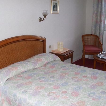 Hotel Aiglon マントン 部屋 写真